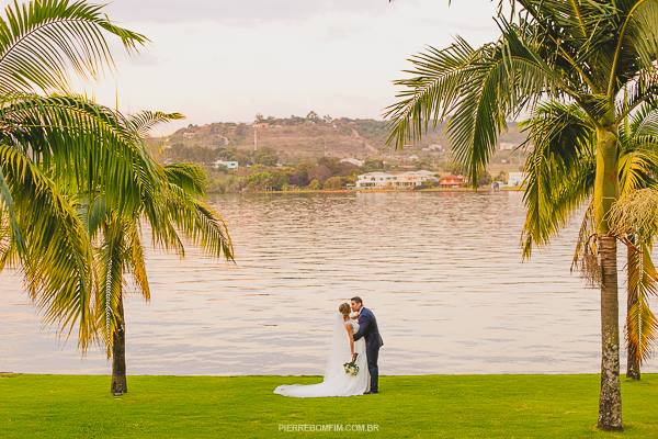 Casamento em casa no Lago Paranoá – Lia e Dawison
