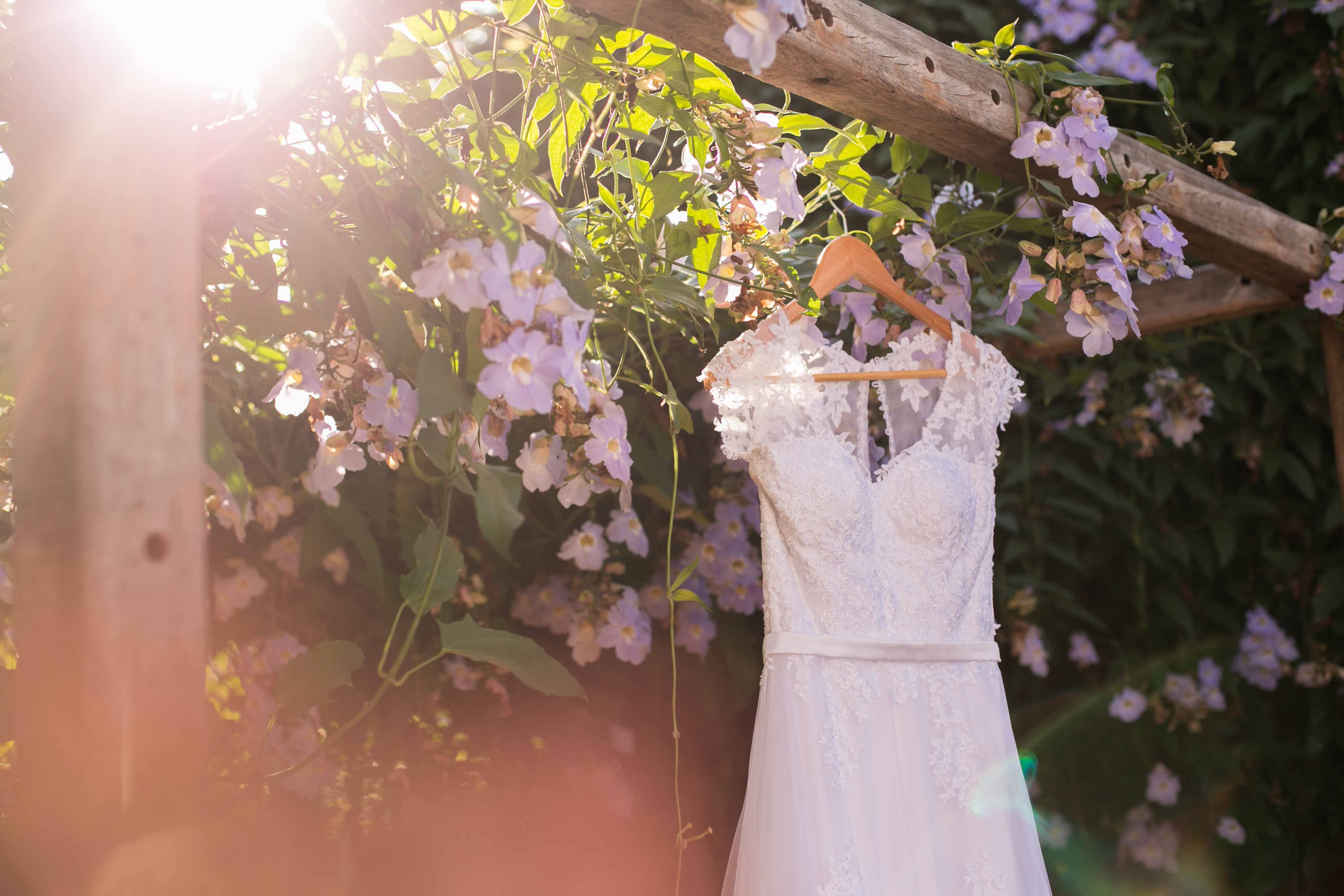 Casamento com flores lilás – Nathalia e Gustavo