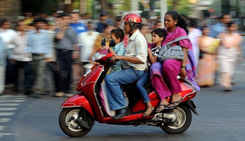 scooter.jpg.size_.xxlarge.letterbox-min